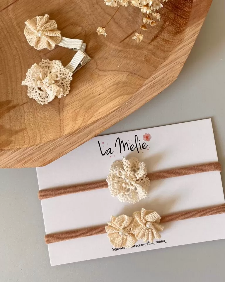 Flor de Renda com Pérola